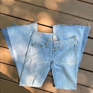 True Religion Vintage Bell-Bottom Jeans Size 28